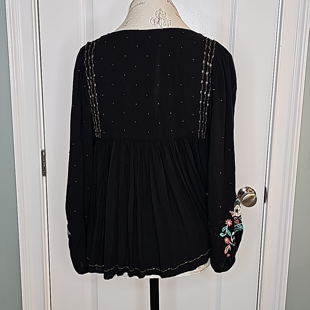 Anthro Floreat Austral Black Beaded Embroidered Boho Peasant Blouse - Size Small - Picture 7 of 12